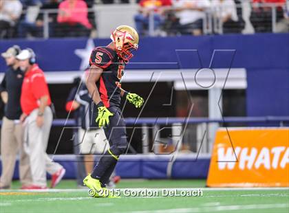 Thumbnail 3 in South Grand Prairie vs. Ryan (UIL 6A Area Playoff) photogallery.