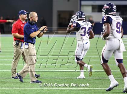 Thumbnail 3 in South Grand Prairie vs. Ryan (UIL 6A Area Playoff) photogallery.
