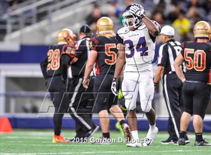 Thumbnail 2 in South Grand Prairie vs. Ryan (UIL 6A Area Playoff) photogallery.