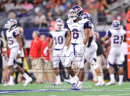 Thumbnail 3 in South Grand Prairie vs. Ryan (UIL 6A Area Playoff) photogallery.