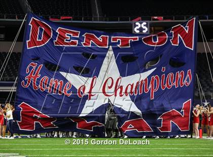 Thumbnail 3 in South Grand Prairie vs. Ryan (UIL 6A Area Playoff) photogallery.