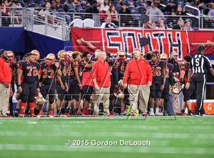 Thumbnail 3 in South Grand Prairie vs. Ryan (UIL 6A Area Playoff) photogallery.