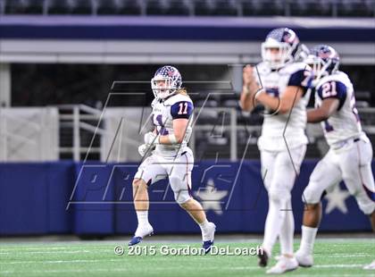 Thumbnail 3 in South Grand Prairie vs. Ryan (UIL 6A Area Playoff) photogallery.