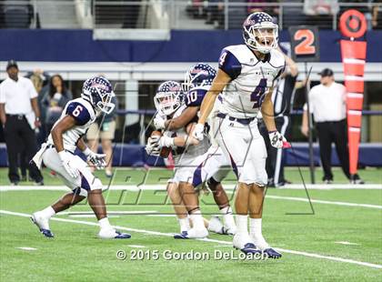 Thumbnail 3 in South Grand Prairie vs. Ryan (UIL 6A Area Playoff) photogallery.