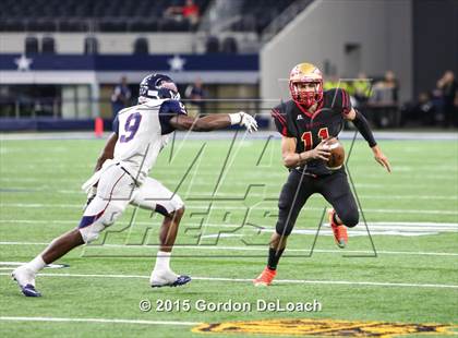 Thumbnail 2 in South Grand Prairie vs. Ryan (UIL 6A Area Playoff) photogallery.