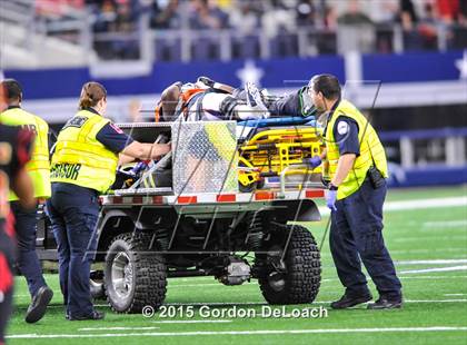 Thumbnail 2 in South Grand Prairie vs. Ryan (UIL 6A Area Playoff) photogallery.