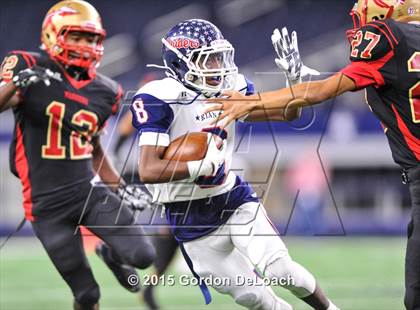 Thumbnail 2 in South Grand Prairie vs. Ryan (UIL 6A Area Playoff) photogallery.