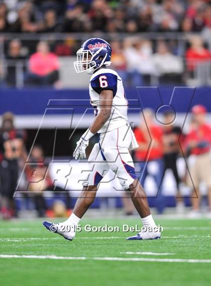 Thumbnail 3 in South Grand Prairie vs. Ryan (UIL 6A Area Playoff) photogallery.