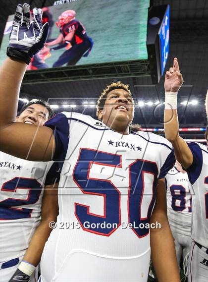 Thumbnail 1 in South Grand Prairie vs. Ryan (UIL 6A Area Playoff) photogallery.