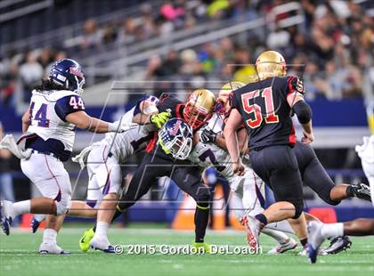 Thumbnail 2 in South Grand Prairie vs. Ryan (UIL 6A Area Playoff) photogallery.