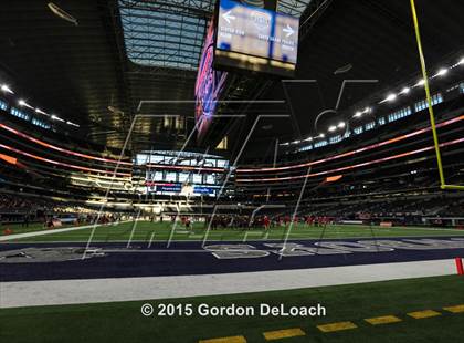 Thumbnail 2 in South Grand Prairie vs. Ryan (UIL 6A Area Playoff) photogallery.