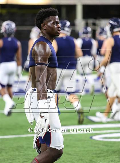 Thumbnail 2 in South Grand Prairie vs. Ryan (UIL 6A Area Playoff) photogallery.