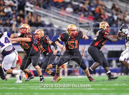 Thumbnail 3 in South Grand Prairie vs. Ryan (UIL 6A Area Playoff) photogallery.