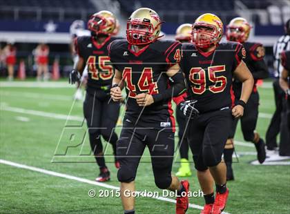 Thumbnail 3 in South Grand Prairie vs. Ryan (UIL 6A Area Playoff) photogallery.
