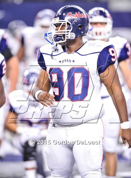 Thumbnail 2 in South Grand Prairie vs. Ryan (UIL 6A Area Playoff) photogallery.