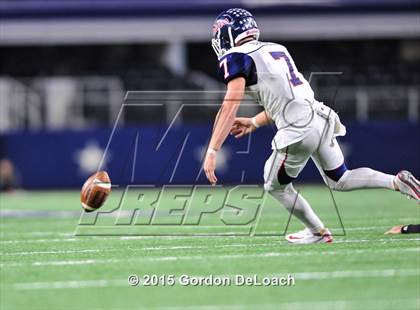 Thumbnail 3 in South Grand Prairie vs. Ryan (UIL 6A Area Playoff) photogallery.