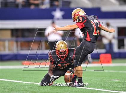Thumbnail 2 in South Grand Prairie vs. Ryan (UIL 6A Area Playoff) photogallery.