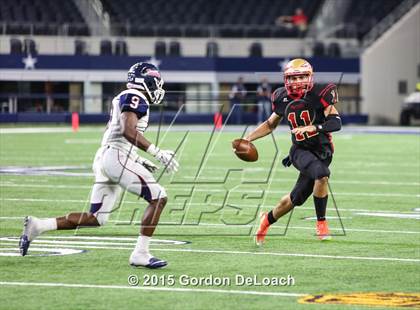 Thumbnail 1 in South Grand Prairie vs. Ryan (UIL 6A Area Playoff) photogallery.