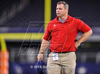 Thumbnail 2 in South Grand Prairie vs. Ryan (UIL 6A Area Playoff) photogallery.