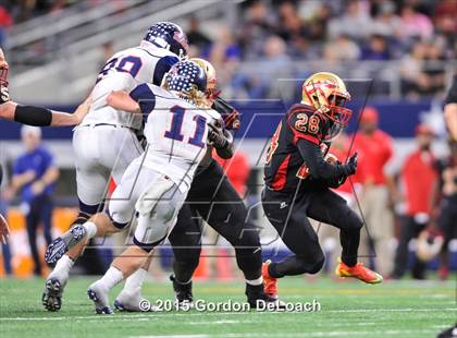 Thumbnail 3 in South Grand Prairie vs. Ryan (UIL 6A Area Playoff) photogallery.