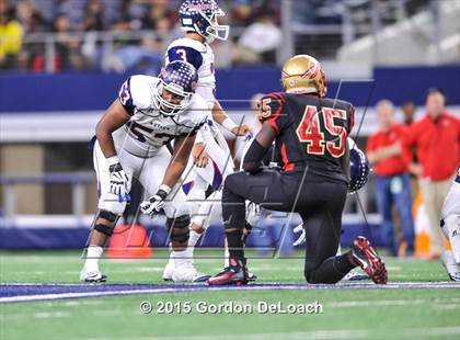 Thumbnail 1 in South Grand Prairie vs. Ryan (UIL 6A Area Playoff) photogallery.