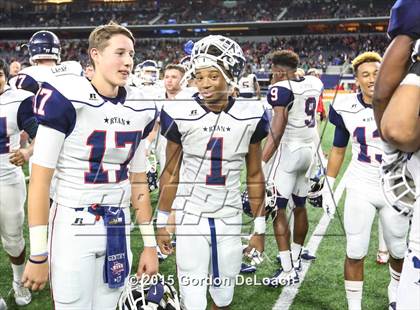 Thumbnail 1 in South Grand Prairie vs. Ryan (UIL 6A Area Playoff) photogallery.