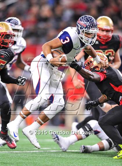 Thumbnail 3 in South Grand Prairie vs. Ryan (UIL 6A Area Playoff) photogallery.