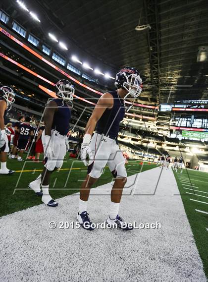 Thumbnail 3 in South Grand Prairie vs. Ryan (UIL 6A Area Playoff) photogallery.