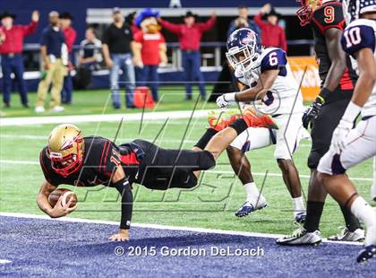 Thumbnail 3 in South Grand Prairie vs. Ryan (UIL 6A Area Playoff) photogallery.