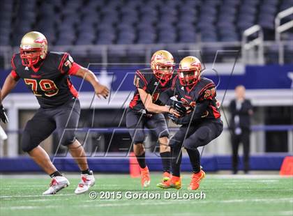 Thumbnail 2 in South Grand Prairie vs. Ryan (UIL 6A Area Playoff) photogallery.