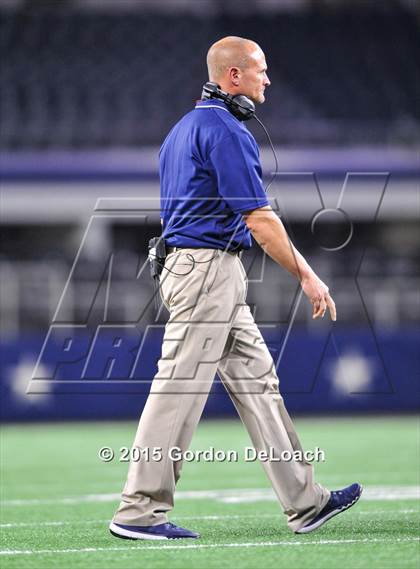 Thumbnail 2 in South Grand Prairie vs. Ryan (UIL 6A Area Playoff) photogallery.
