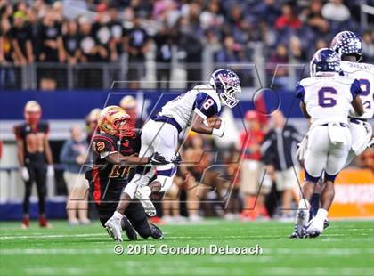 Thumbnail 2 in South Grand Prairie vs. Ryan (UIL 6A Area Playoff) photogallery.