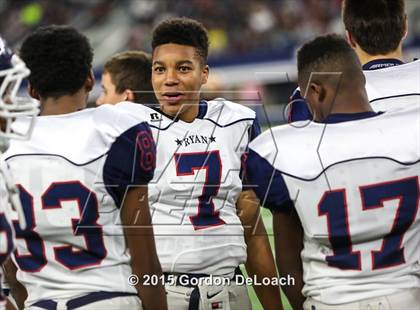 Thumbnail 2 in South Grand Prairie vs. Ryan (UIL 6A Area Playoff) photogallery.