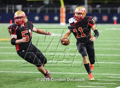 Thumbnail 2 in South Grand Prairie vs. Ryan (UIL 6A Area Playoff) photogallery.