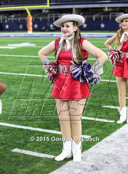 Thumbnail 2 in South Grand Prairie vs. Ryan (UIL 6A Area Playoff) photogallery.
