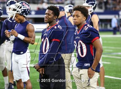 Thumbnail 3 in South Grand Prairie vs. Ryan (UIL 6A Area Playoff) photogallery.