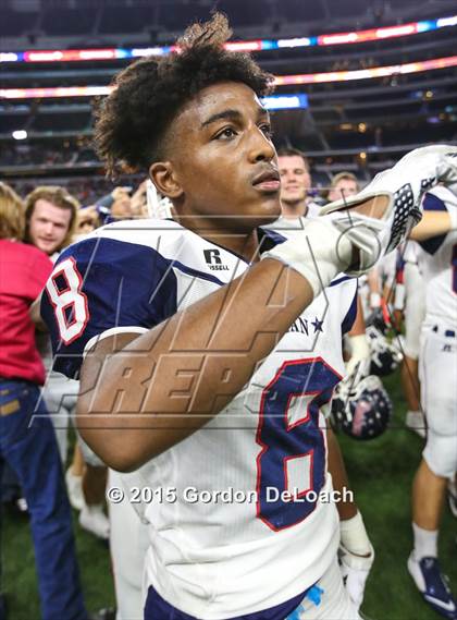 Thumbnail 2 in South Grand Prairie vs. Ryan (UIL 6A Area Playoff) photogallery.