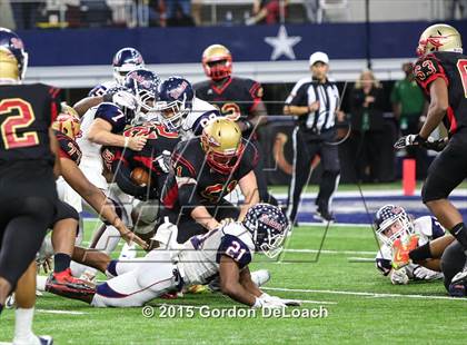 Thumbnail 2 in South Grand Prairie vs. Ryan (UIL 6A Area Playoff) photogallery.