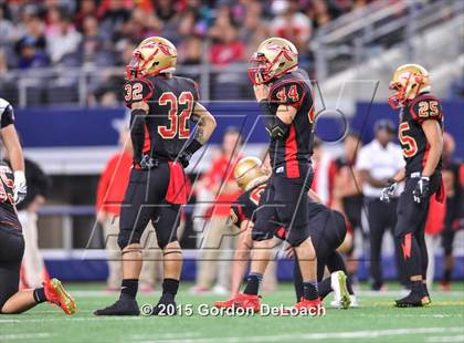 Thumbnail 3 in South Grand Prairie vs. Ryan (UIL 6A Area Playoff) photogallery.