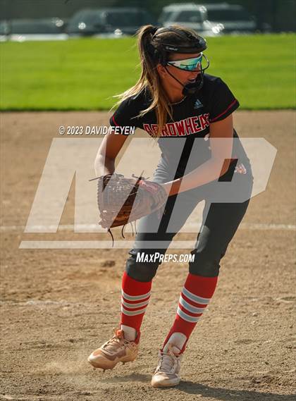 Thumbnail 1 in Arrowhead @ Waukesha North photogallery.