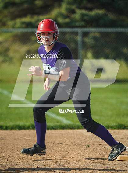 Thumbnail 2 in Arrowhead @ Waukesha North photogallery.