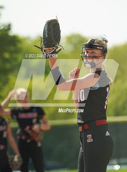 Thumbnail 3 in Arrowhead @ Waukesha North photogallery.