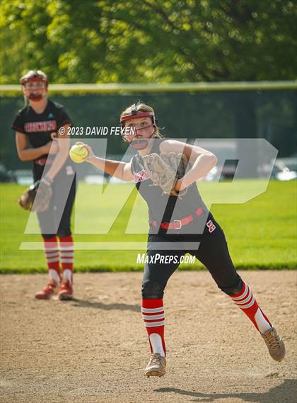 Thumbnail 1 in Arrowhead @ Waukesha North photogallery.