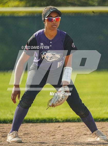 Thumbnail 2 in Arrowhead @ Waukesha North photogallery.