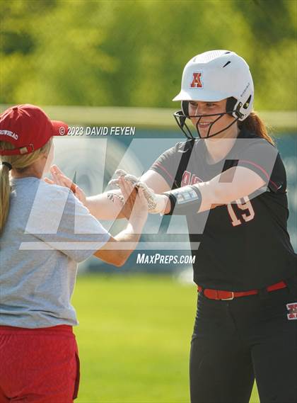 Thumbnail 3 in Arrowhead @ Waukesha North photogallery.