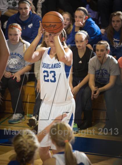 Thumbnail 3 in Newport Central Catholic @ Highlands (36th District Tournament) photogallery.