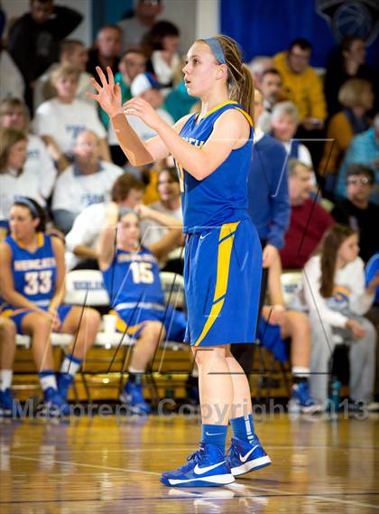 Thumbnail 2 in Newport Central Catholic @ Highlands (36th District Tournament) photogallery.
