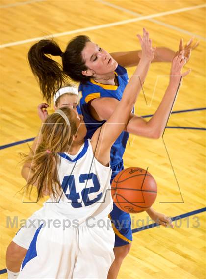 Thumbnail 3 in Newport Central Catholic @ Highlands (36th District Tournament) photogallery.