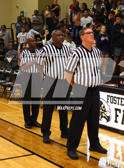 Thumbnail 3 in Foster vs Randle photogallery.
