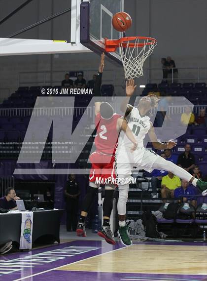 Thumbnail 1 in Miami Christian vs. St. Petersburg (City of Palms Classic) photogallery.